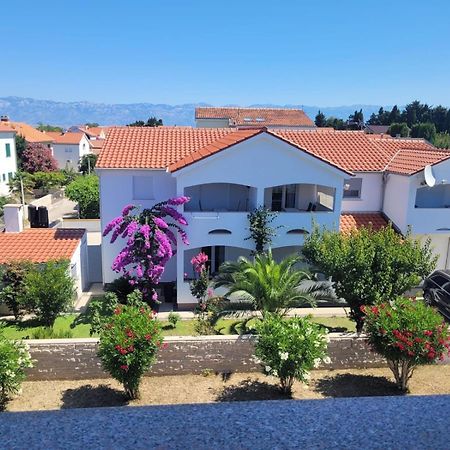 Apartamento Haus Milana Nin Exterior foto