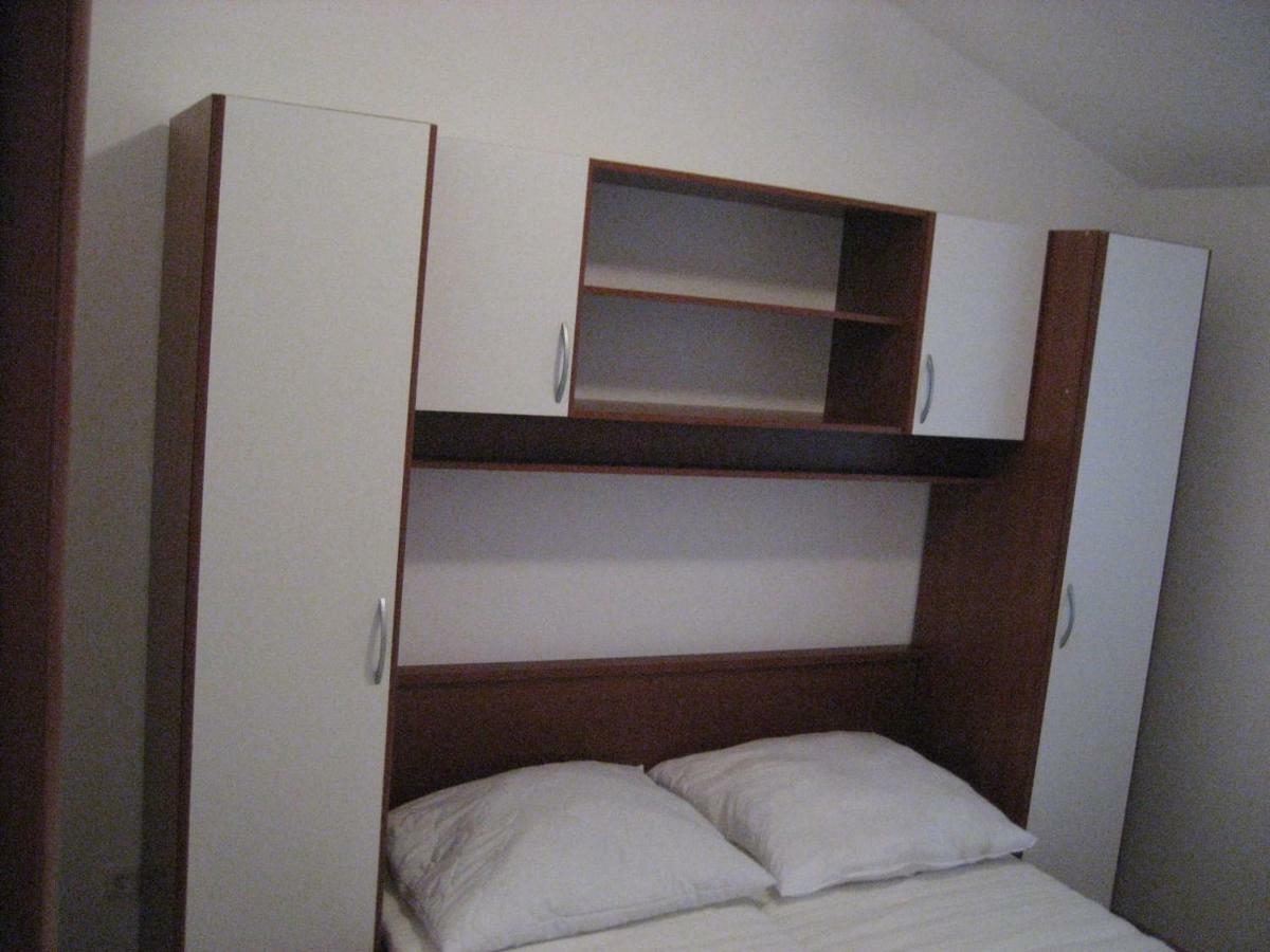 Apartamento Haus Milana Nin Exterior foto